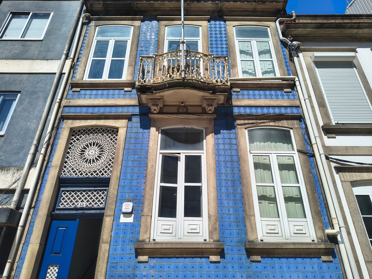 Edifício da Clínica Médica do Povo Portuense